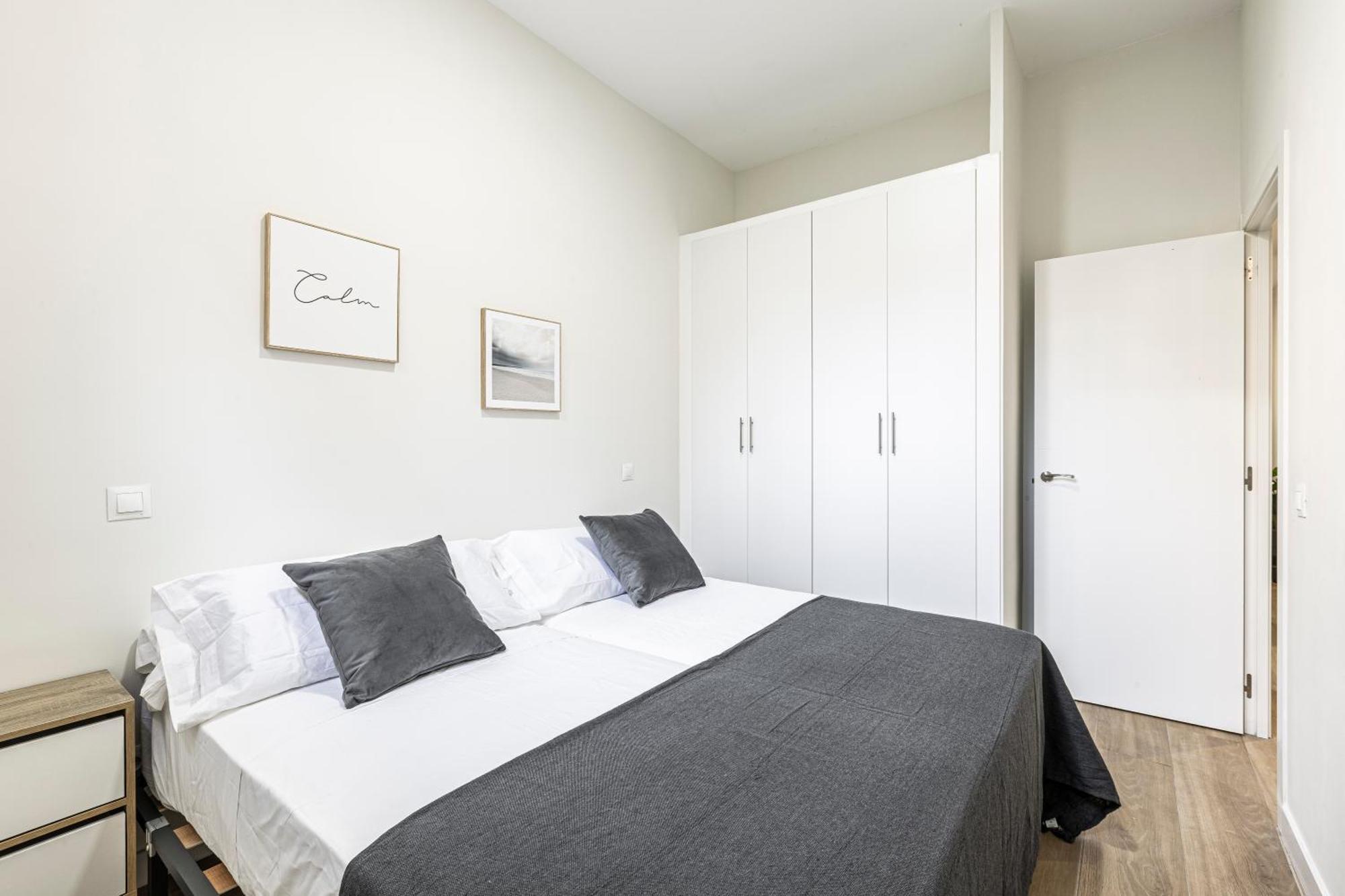 Apartamentos A 5 Minutos Del Centro De Madrid 4P Kültér fotó
